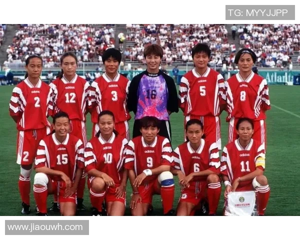 北京网球队的转型之路与挑战分析:从辉煌到重塑的得失反思 北京网球队的转型之路与挑战分析:从辉煌到重塑的得失反思