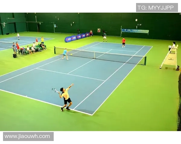 成都网球队与深圳网球队赛后复盘速度对决的精彩瞬间与战术分析 成都网球队与深圳网球队赛后复盘速度对决的精彩瞬间与战术分析