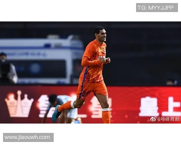 杭州足球队强势领跑大师赛积分榜51分优势显著